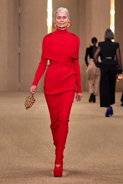 Look 22